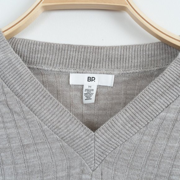 BP. Womens Reagan Rib Crop Sweater Heather Gray Size Medium - Picture 2 of 3